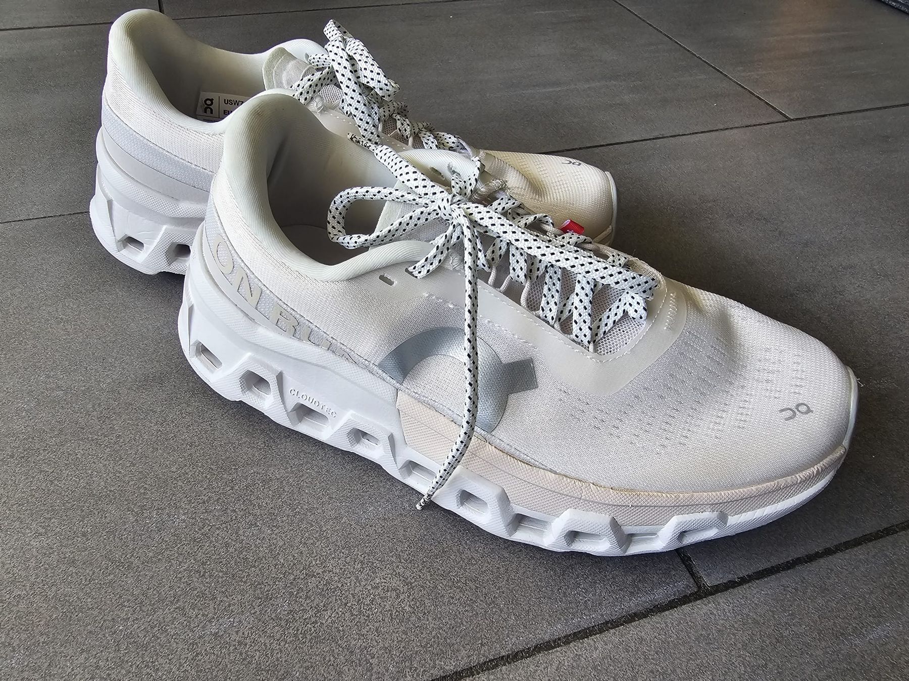 On Scarpe da donna: On Cloud 38 Cloudmonster – Usato da Rickenbach LU venduto da Totoro14 2