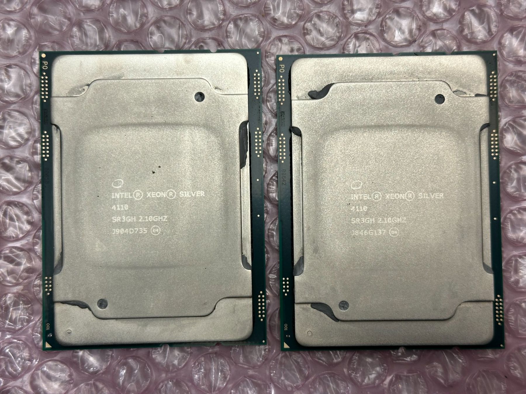 Intel Server: 2x CPU Intel Xeon Silver 4110 SR3GH – Usato da Münsingen venduto da Hanibal26
