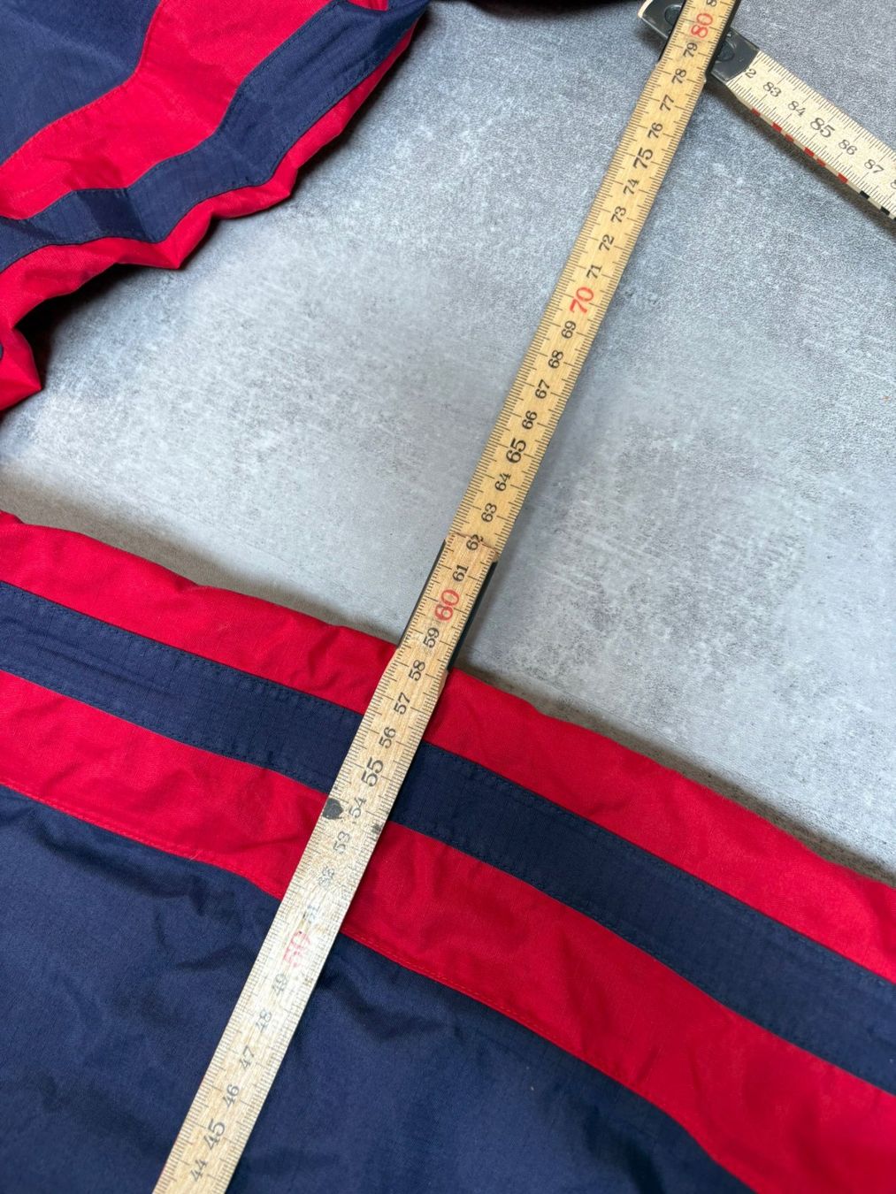 Adidas Giacche: Vintage Adidas 2000 Spanien Regenjacke - Grösse S – Nuovo (secondo la descrizione) da Werdenberg venduto da hase.vintage 5