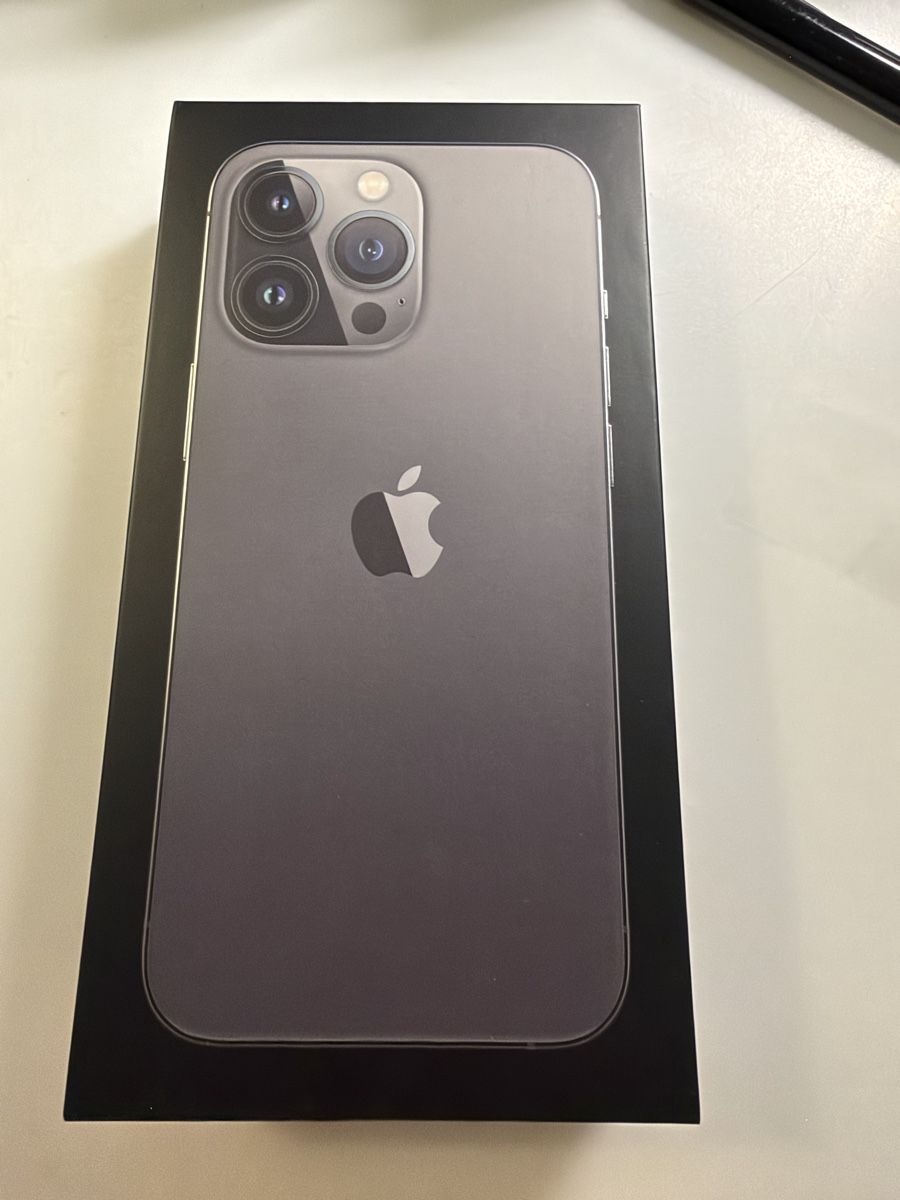Apple Portables: Apple iPhone 13 Pro 128GB Graphit – D'occasion à Unterägeri par faki77