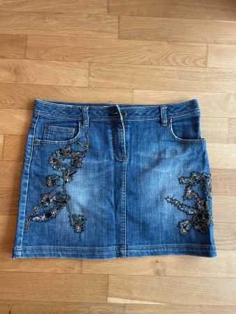 100% original KAREN MILLEN cotton skirt with emebllisment 40