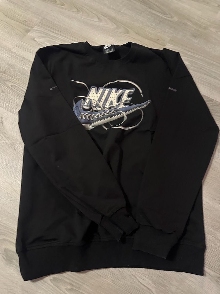 Nike Maglioni & Felpe: Schwarzes Nike XXL Sweatshirt – Usato da Zürich venduto da kri_hy6t 3