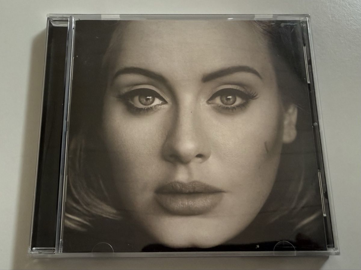 CD: Adele - 25 - CD Album  2015 – Usato da Oberried Brienz venduto da Chyara