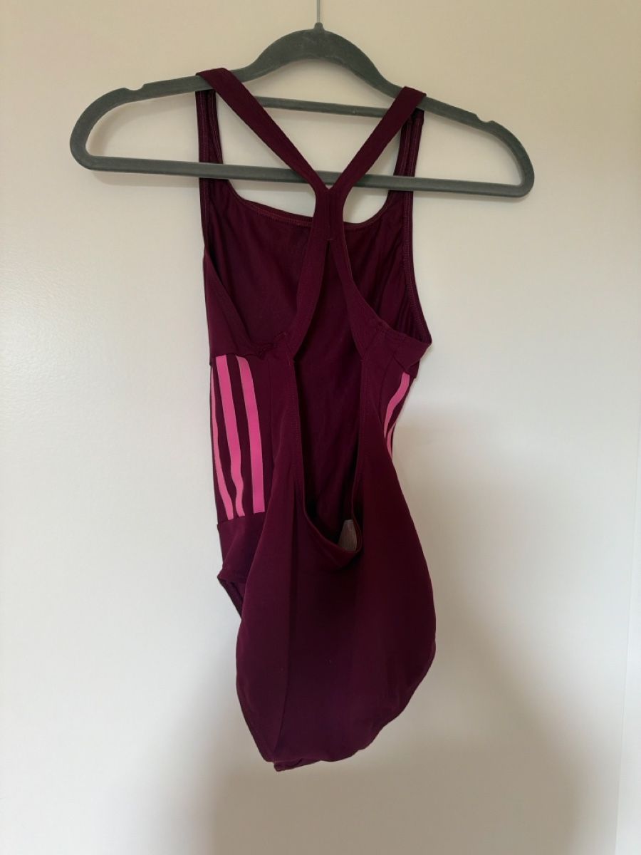 Adidas Costumi da bagno & Bikini: Adidas Badeanzug 152 bordeauxrosa  – Nuovo (secondo la descrizione) da Binningen venduto da Elisabeth.00 1