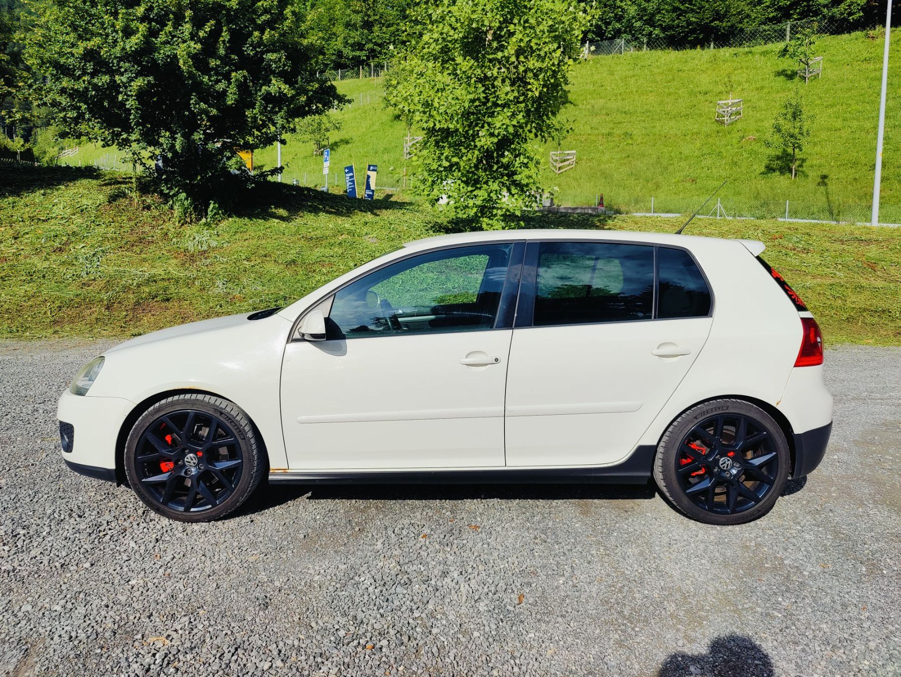 VW Autos: Volkswagen Golf 5 GTI – D'occasion à Gersau par 4gabriel 1