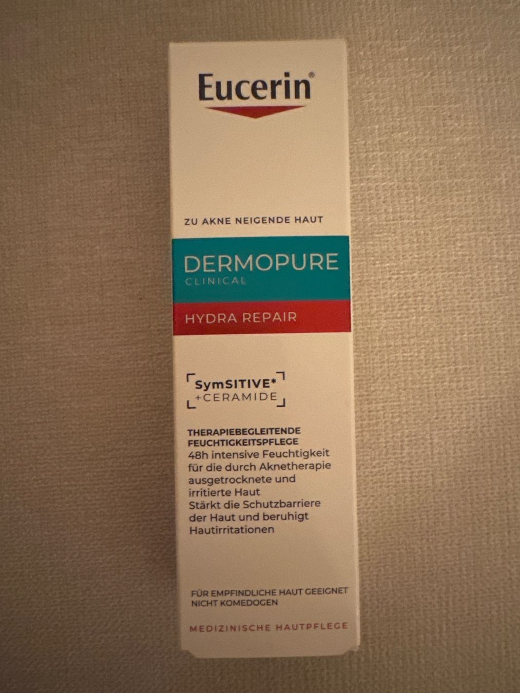 Cura del viso: NEU Eucerin Dermopure Hydra Repair – Nuovo e nell'imballaggio originale da Winterthur venduto da ser_9fpx