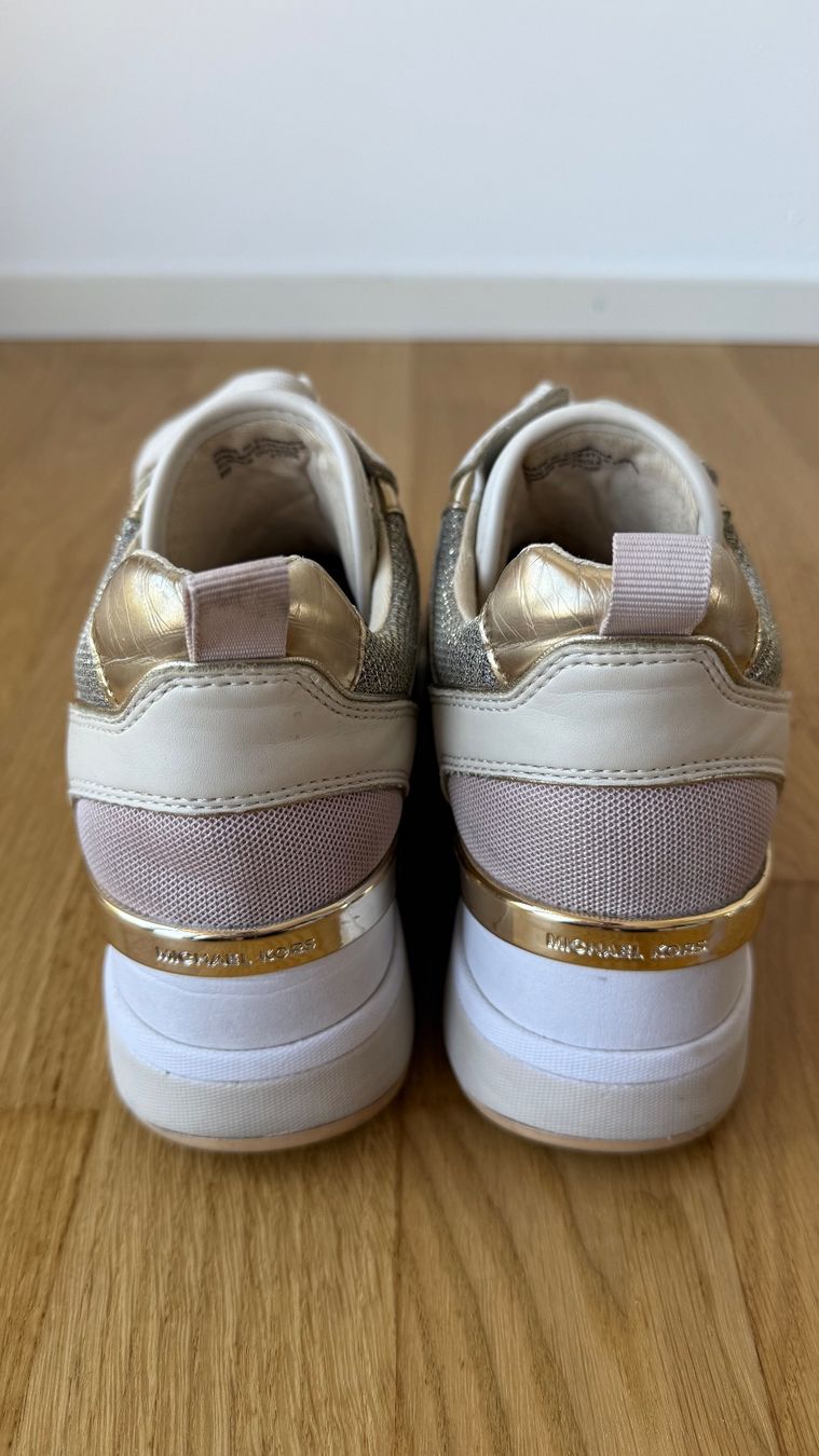 Michael Kors Scarpe da donna: Damen Sneakers MICHAEL KORS Gr, 38 – Usato da Jonen venduto da BMWE369 4