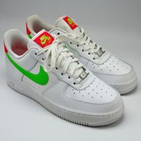 NIKE AIR FORCE 1, DC1425-100. Pointure 40