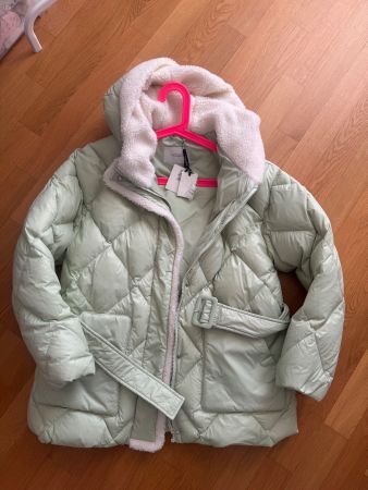 Daunenjacke Gr m , neu Damen
