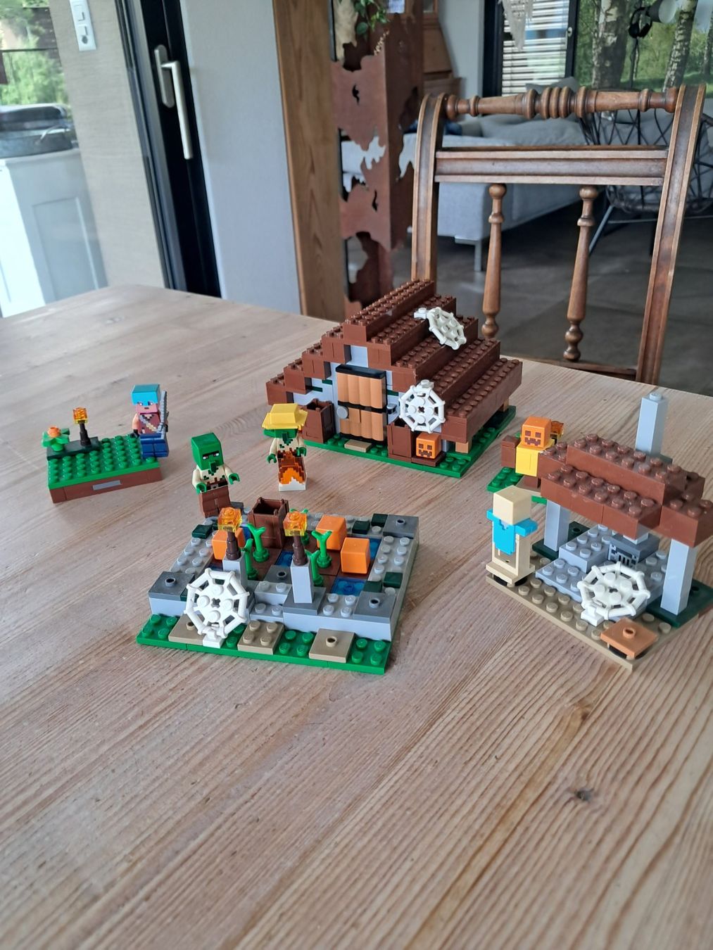Lego Kit di costruzioni: Lego Minecraft  das verlassene Dorf – Usato da Hellbühl venduto da Miller13
