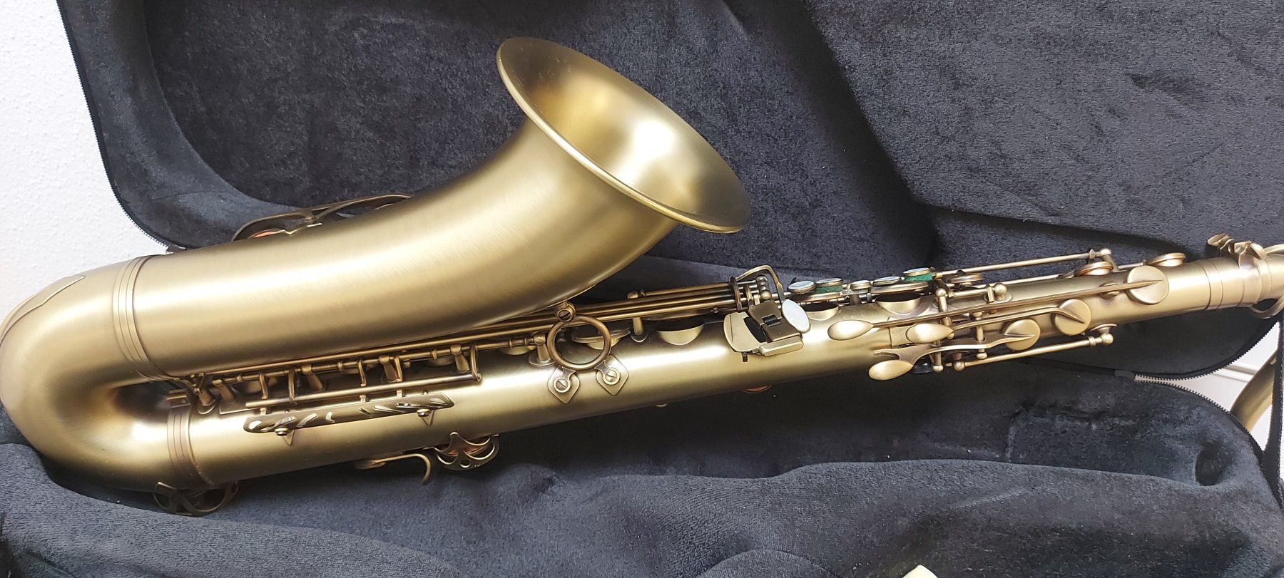Selmer Strumenti musicali: Selmer Reference 54 Tenor Saxophone gold lacquer engraved – Usato da Glattbrugg venduto da Swissmusik 5