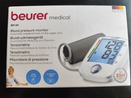 Beurer Blutdruckmessgerät BM 44 NEU!