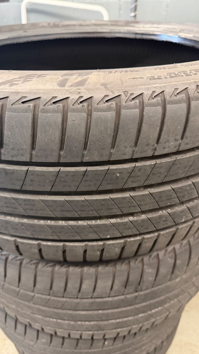 Bridgestone Pneumatici & Ruote complete: 4 x Sommerreifen mit 5 mm Profil – Usato da Oetwil am See venduto da shu_c82r 7