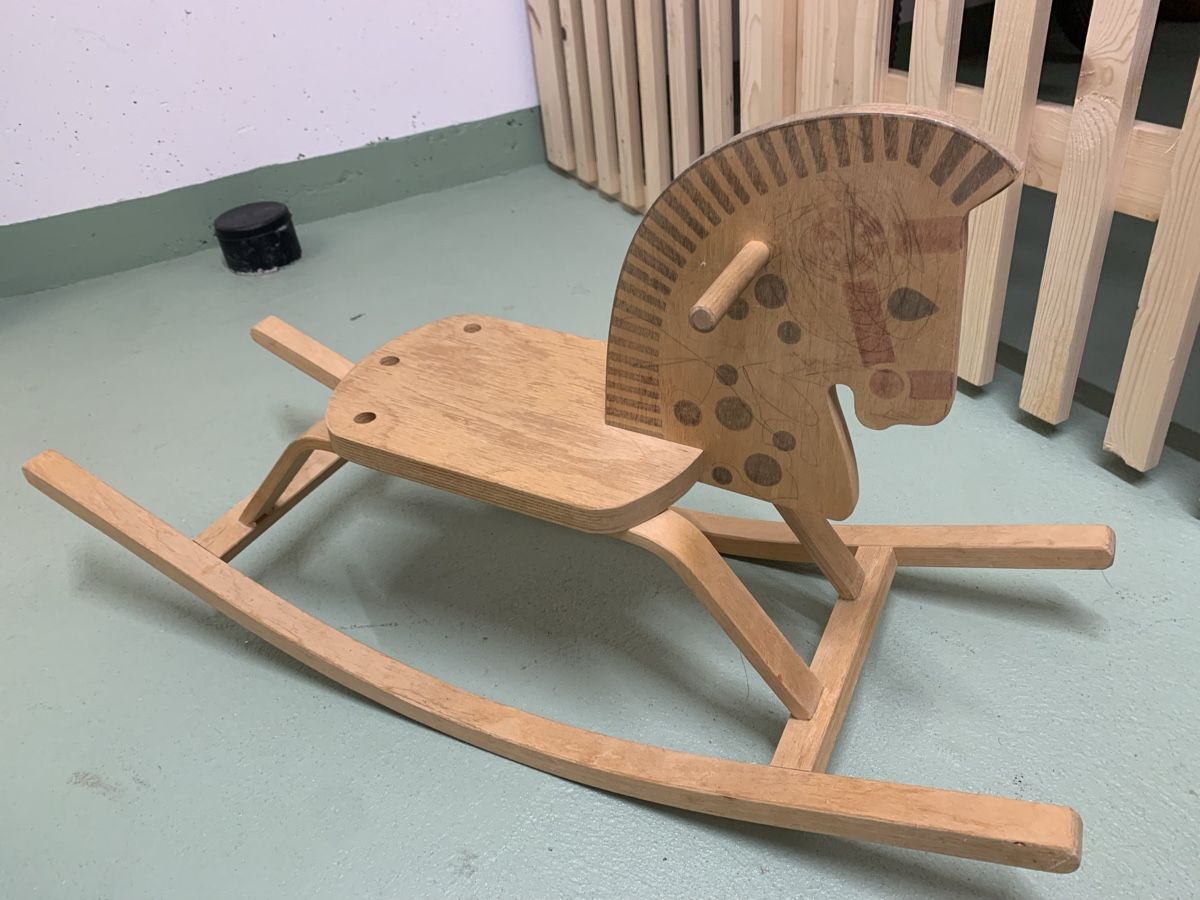 Giocattoli: Schaukelpferd aus Holz – Usato da Urdorf venduto da lil_bw7r 2
