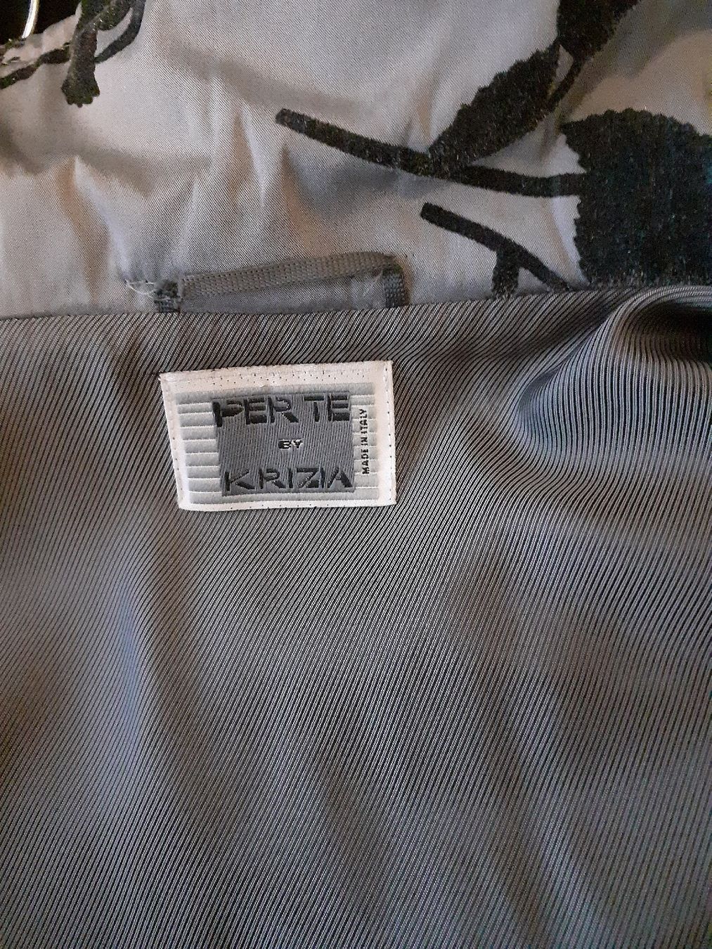 Cappotti: Cappotto vintage KRIZIA – Usato da Morbio Inferiore venduto da vin_fdj2 6