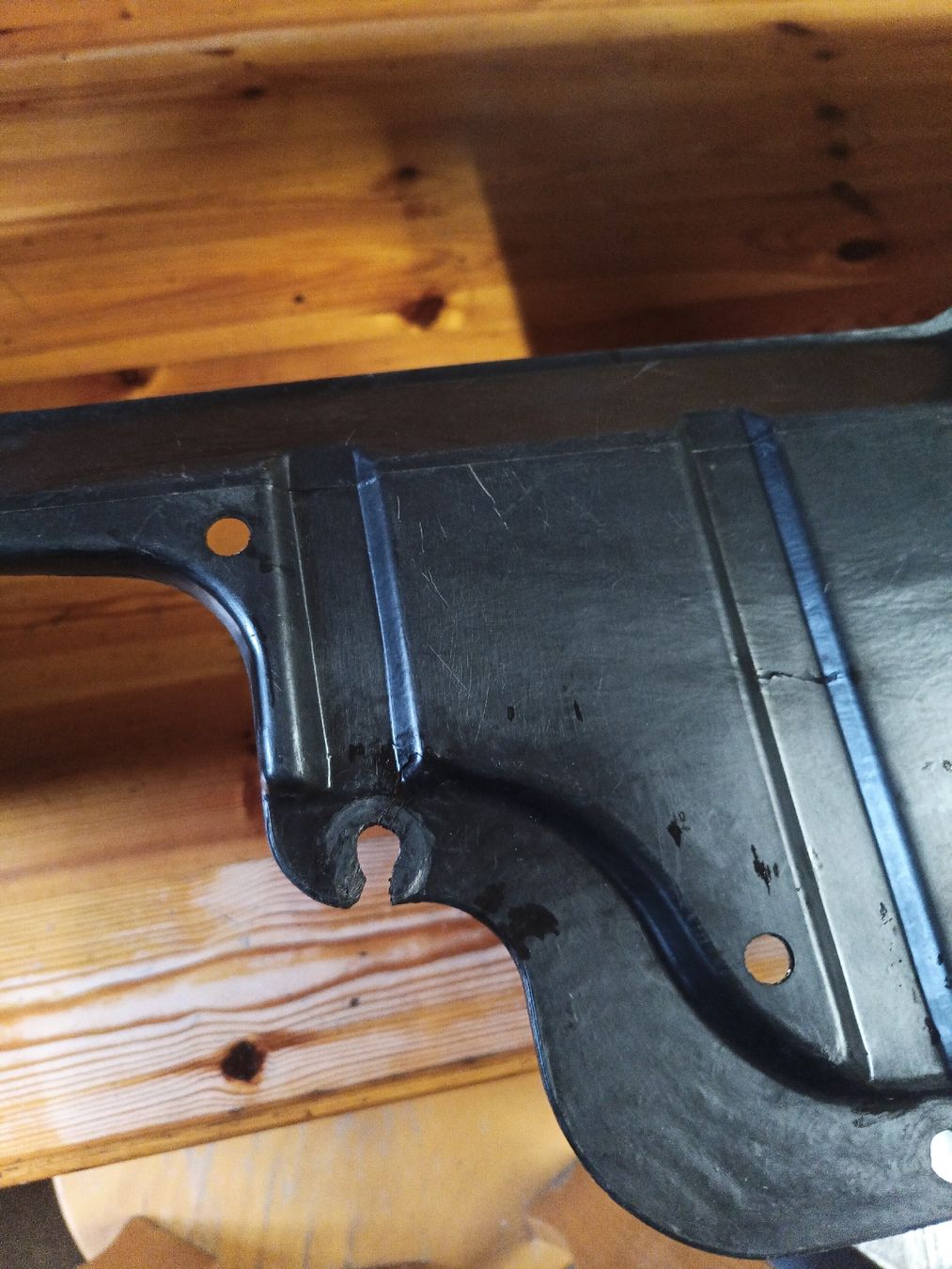 Volkswagen Tutti pezzi di ricambio auto: Golf 2 untere Motorabdeckung/ Unterfahrschutz – Usato da Unteriberg venduto da sumsi3004 1