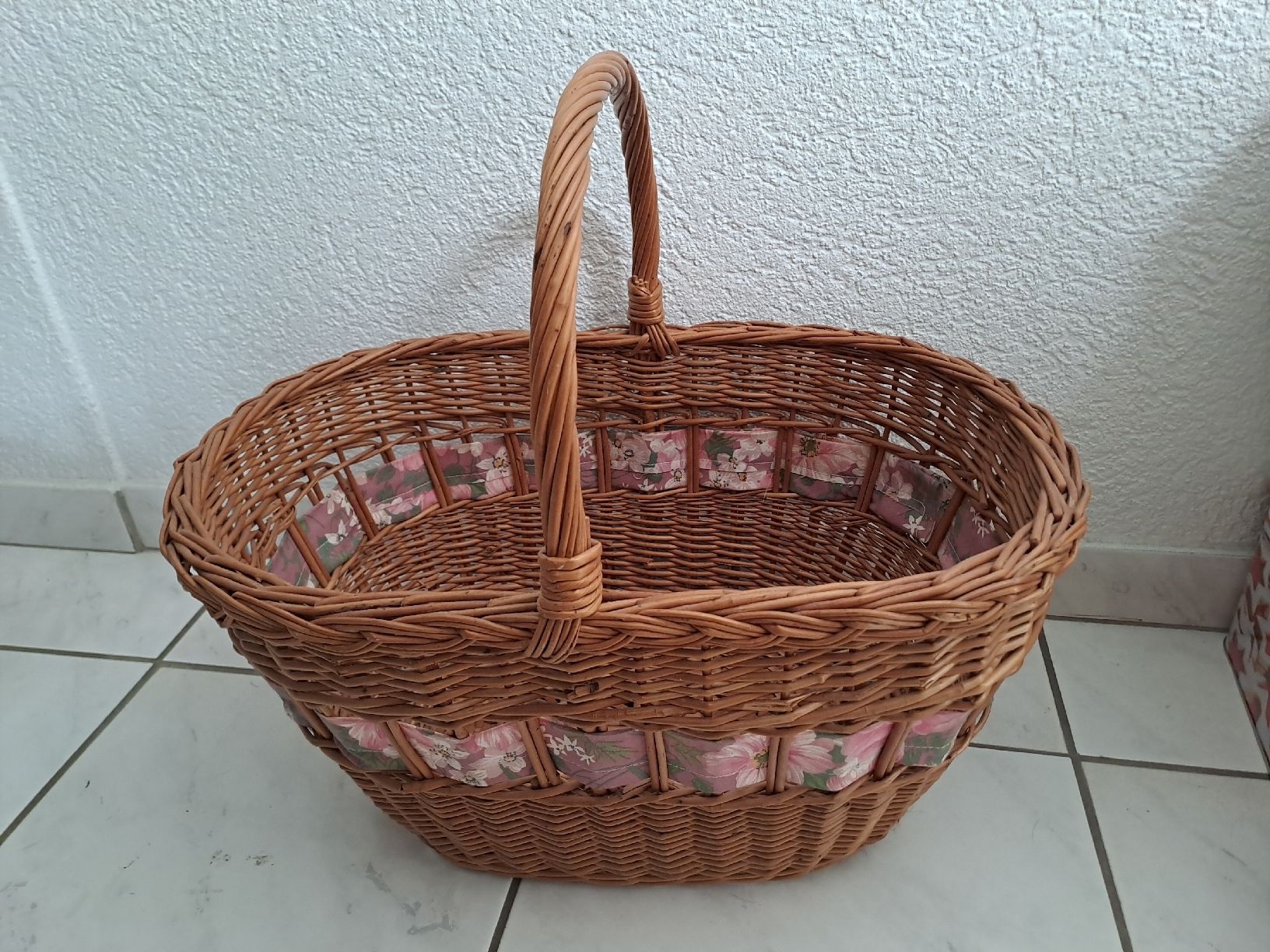 Sonstiges für Haushalt & Wohnen: Korb Weide mit Blumenmuster Einkaufskorb Vintage – Gebraucht aus Rickenbach LU von bishiida 2