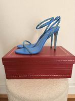 RENÉ CAOVILLA   Talons en satin bleu rn cristaux