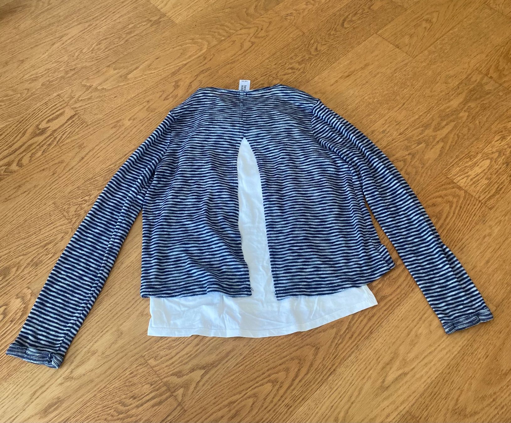 C&A Pullover & Sweatshirts: Pullover Mädchen – Gebraucht aus Riedholz von lenibeni03 2