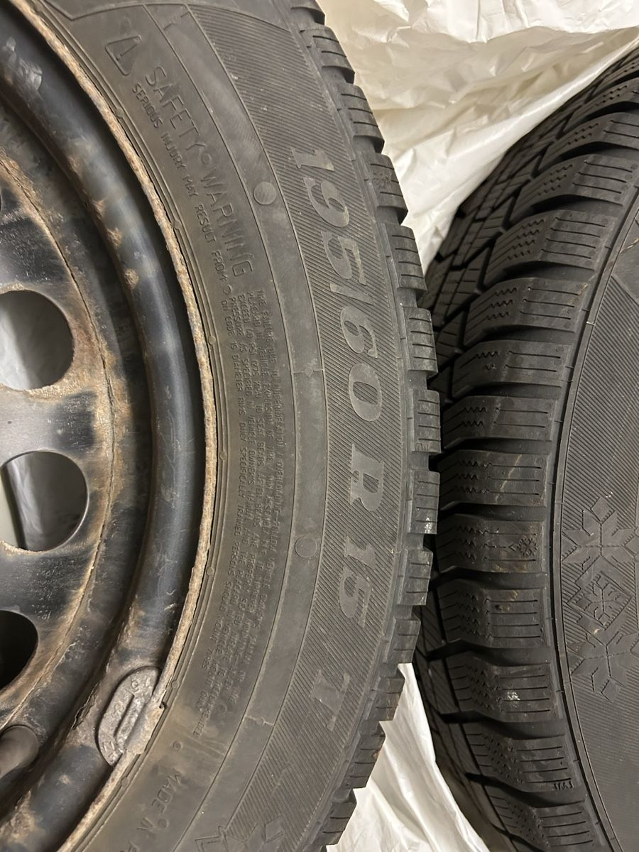Hankook Pneumatici & Ruote complete: 4x Winterräder komplett 195/60 R15 Stahl – Usato da Willerzell venduto da M3lli 2