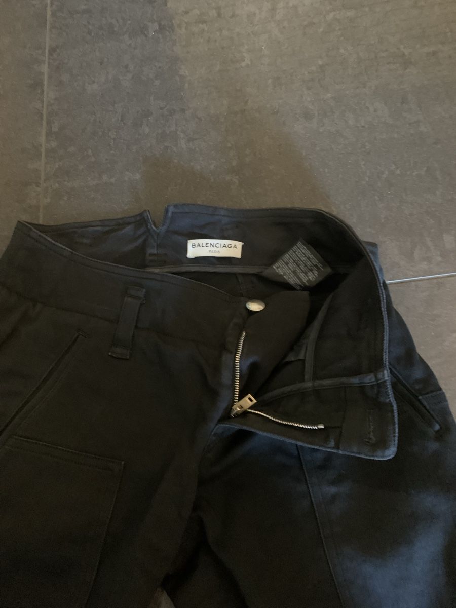 Balenciaga Pantaloni: Balenciaga Hose  – Usato da Bergdietikon venduto da zor_856j 2