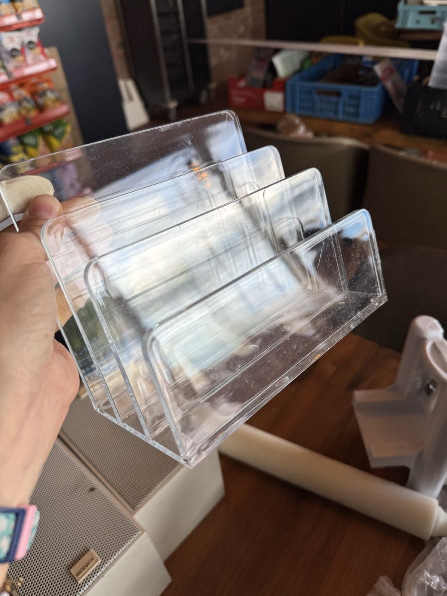 Altro in Decorazioni & Accessori: Plexiglas Ständer  – Usato da Buochs venduto da nik_r7gm