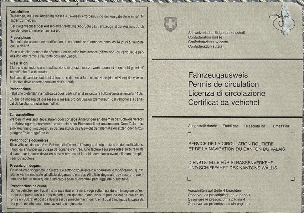Toyota Autos: TOYOTA Hilux 2.8D-4D 4x4 – Gebraucht aus Evionnaz von Airnace 7