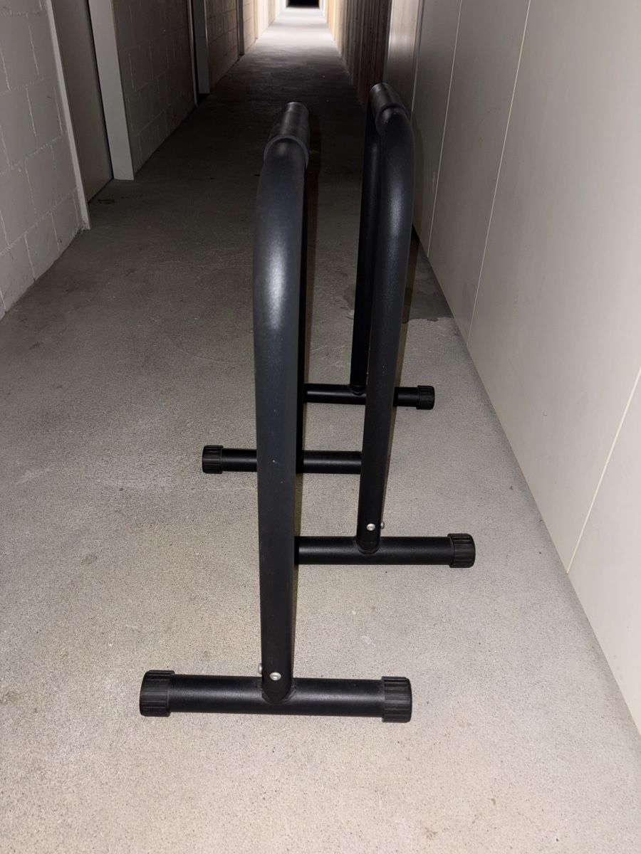 Hometrainer: Barres de dips – Gebraucht aus Biel/Bienne von mel_hx9c 1