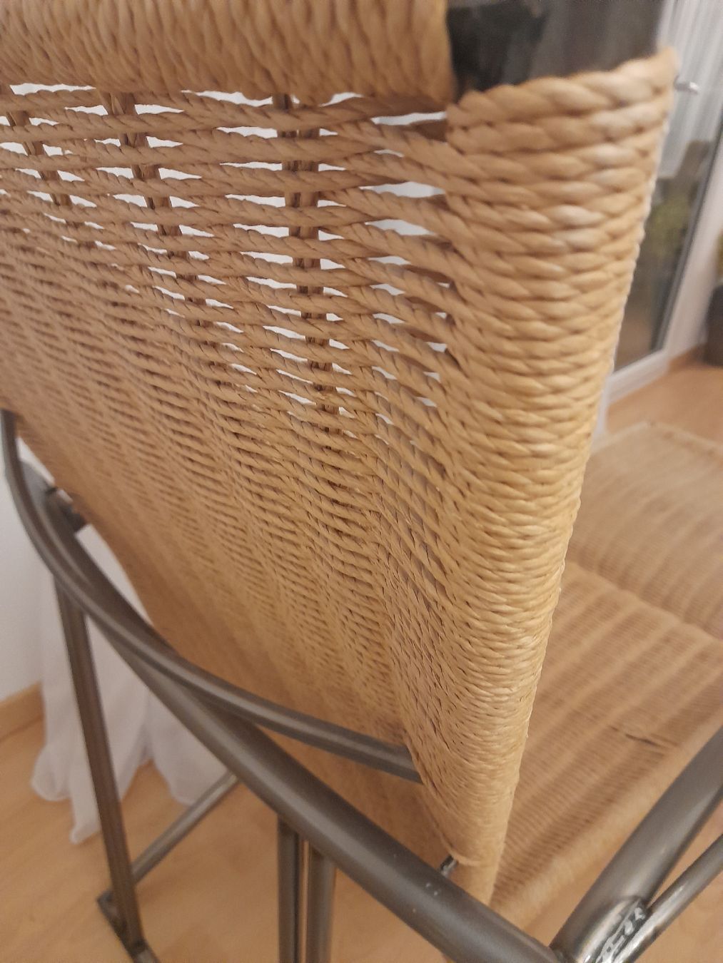 Poltrone: Handgemachter Sessel mit Hocker – Usato da Glattbrugg venduto da B_B 4