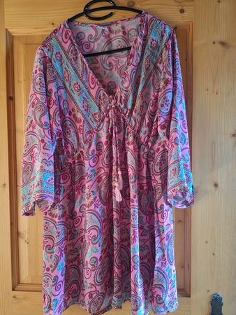 Kleid 100% Seide rosa Paisley Muster Grösse M