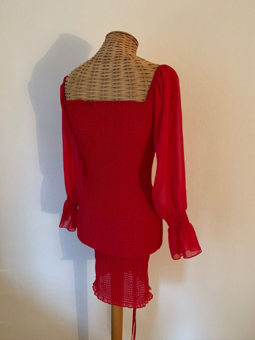 Kleider: Rotes Stretch Kleid mit Chiffon - S – Gebraucht aus Zürich von Diazaio 2