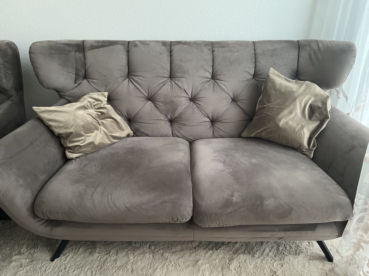 Divani: Stylisches Chesterfield Sofa 2er mit Sessel – Nuovo (secondo la descrizione) da Unterkulm venduto da gue_hn6p 1