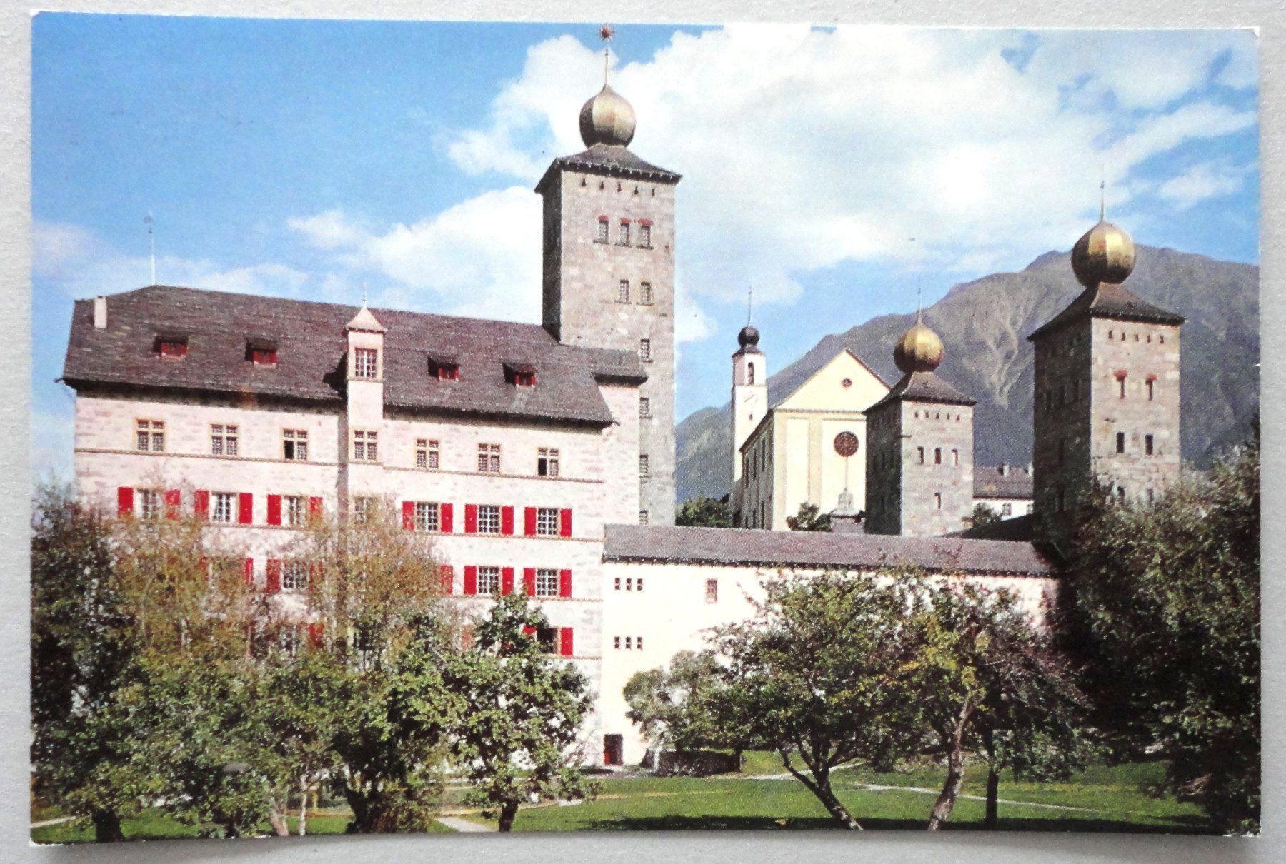 Cartoline postali: Brig - Stockalperschloss und Kirche – Usato da Fétigny venduto da Billy2miny