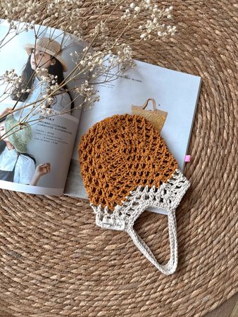 Crocheted tote bag ochre and beige new condition