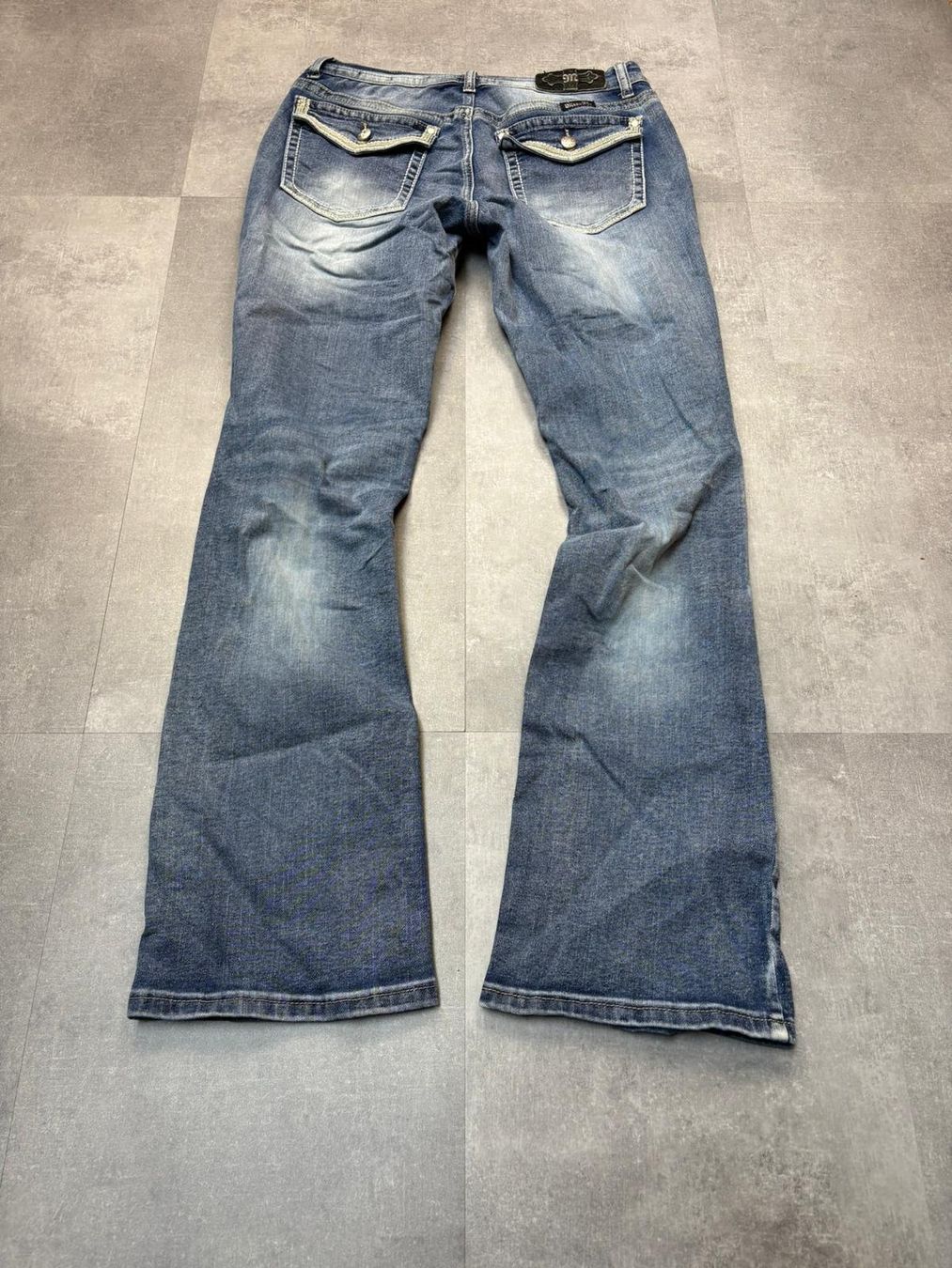 Jeans: Miss Me Bootcut Flared Jeans - Grösse L – Nuovo (secondo la descrizione) da Werdenberg venduto da hase.vintage 1