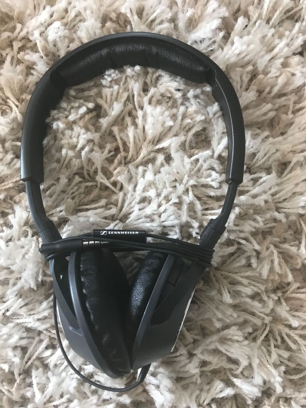 Sennheiser Cuffie: SENHEISER HD 218i Kopfhörer – Usato da Mauren venduto da SB1606