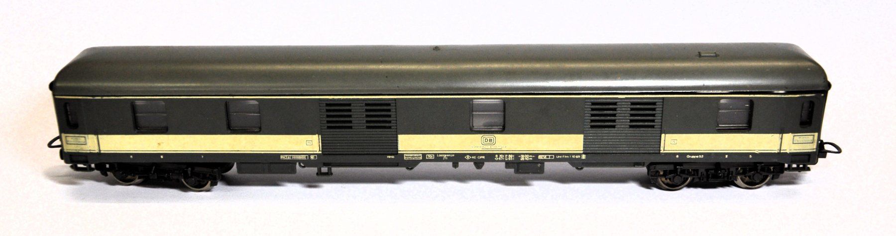 Lima Modelleisenbahnen: Gepäckwagen Lima DB H0 GS – Gebraucht aus Grabs von Fadenquarz