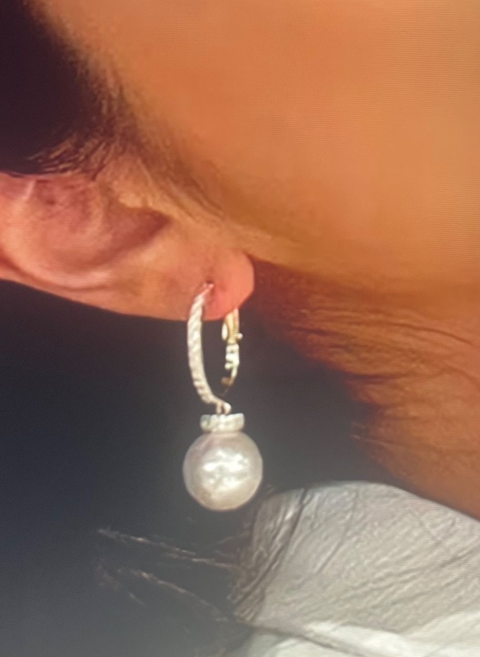 Ohrringe & -stecker: Elegante Ohrringe mit Perlen-Anhänger – Neu (gemäss Beschreibung) aus Saanen von SoniaMichaela 1