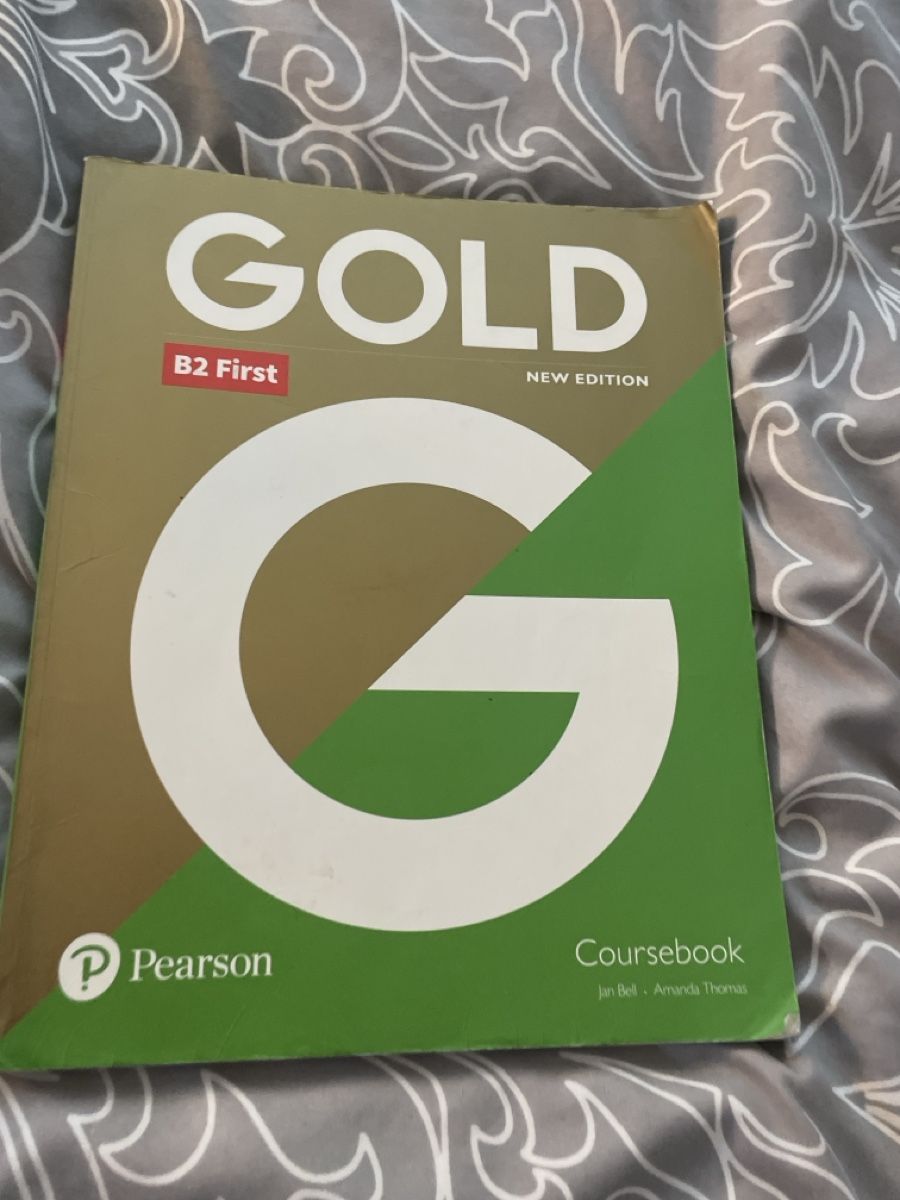 Livres: Gold B2 First New Edition – D'occasion à Langnau i. E. par janaaaaa