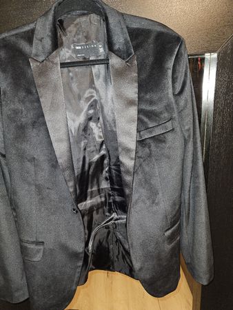 Veste de soirée ASOS Design en velours noir, taille 42.