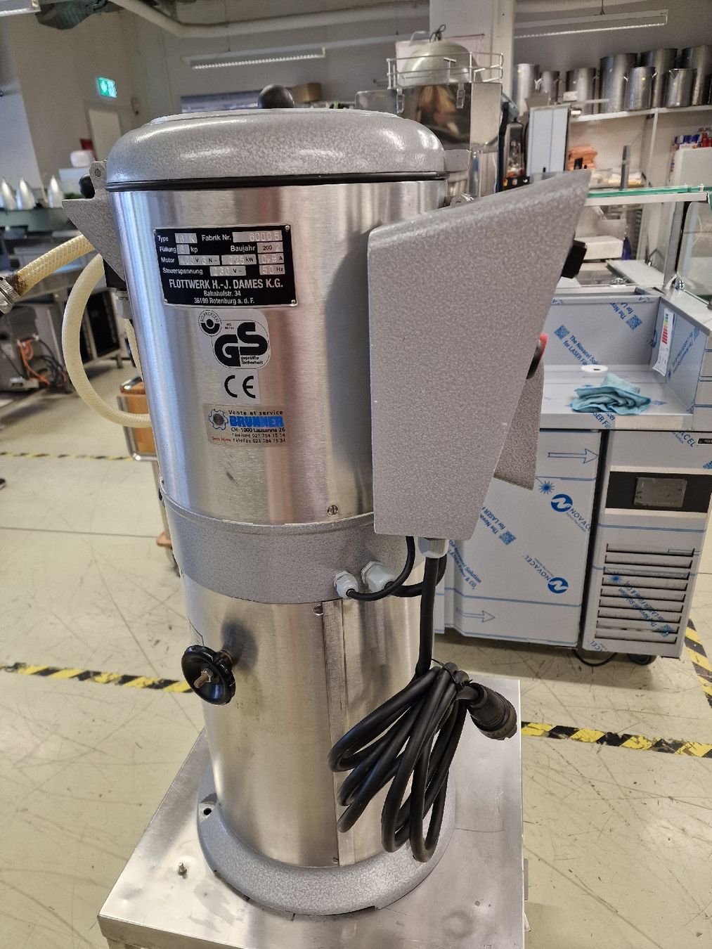 Brunner Anliker Elettrodomestici da cucina: Brunner  Kartofelschälmaschine – Usato da Niederwangen BE venduto da HasGastrobedarf 3