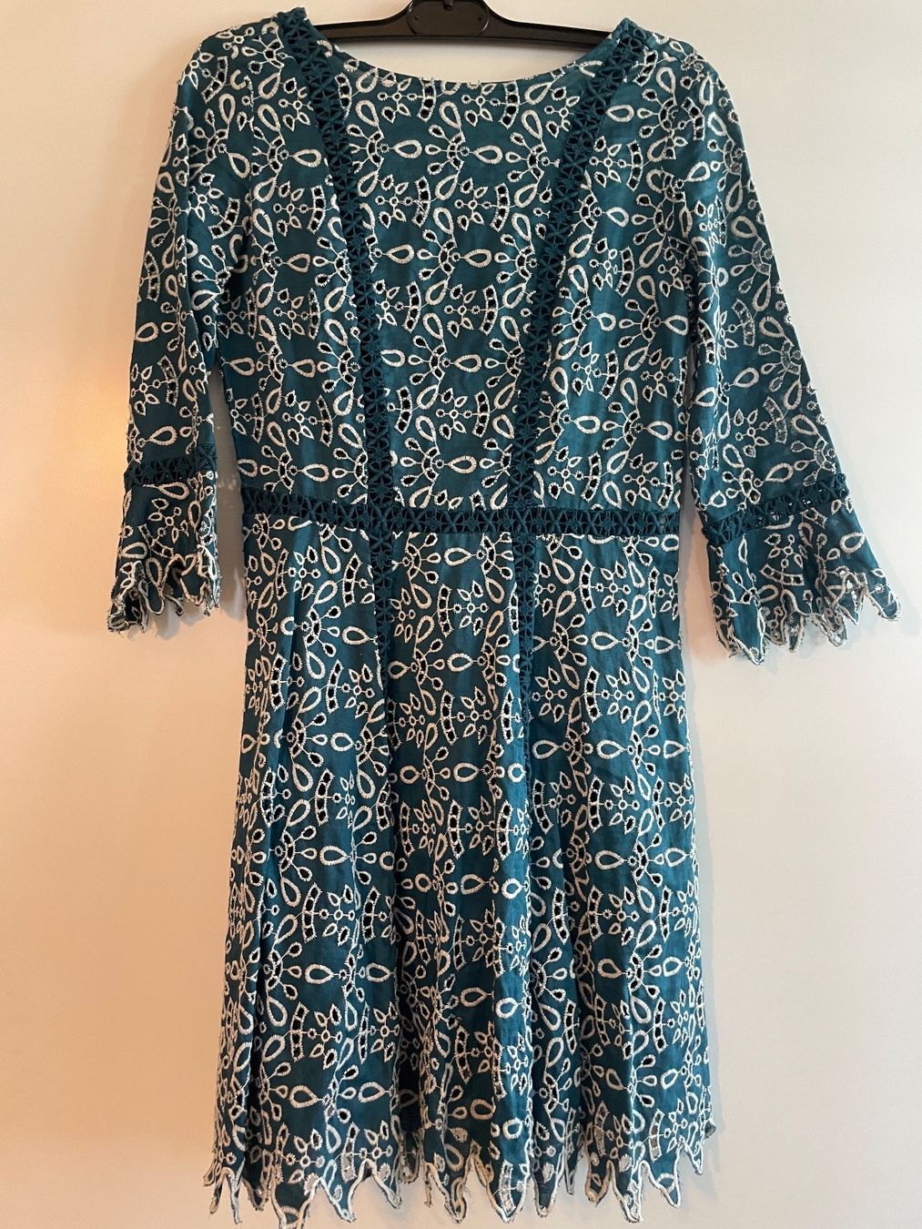 Maje Vestiti: Maje Kleid – Nuovo (secondo la descrizione) da Lausen venduto da san_ddq5