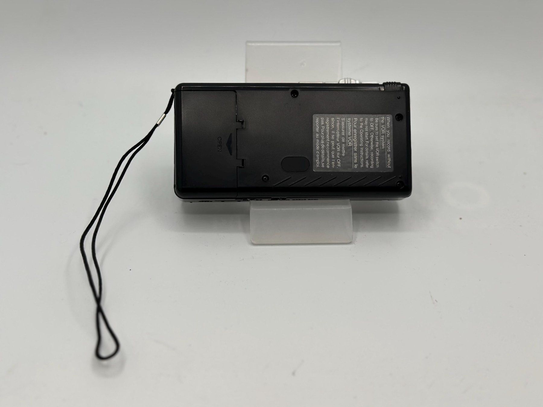 Sony Aufnahmegeräte: Sony Voice Recorder Dictaphone MicroCassette +Micro low qual – Defekt aus Genève von inc_9vgv 3