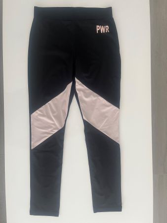 Sportleggings Gr. 158/164 —NEU—
