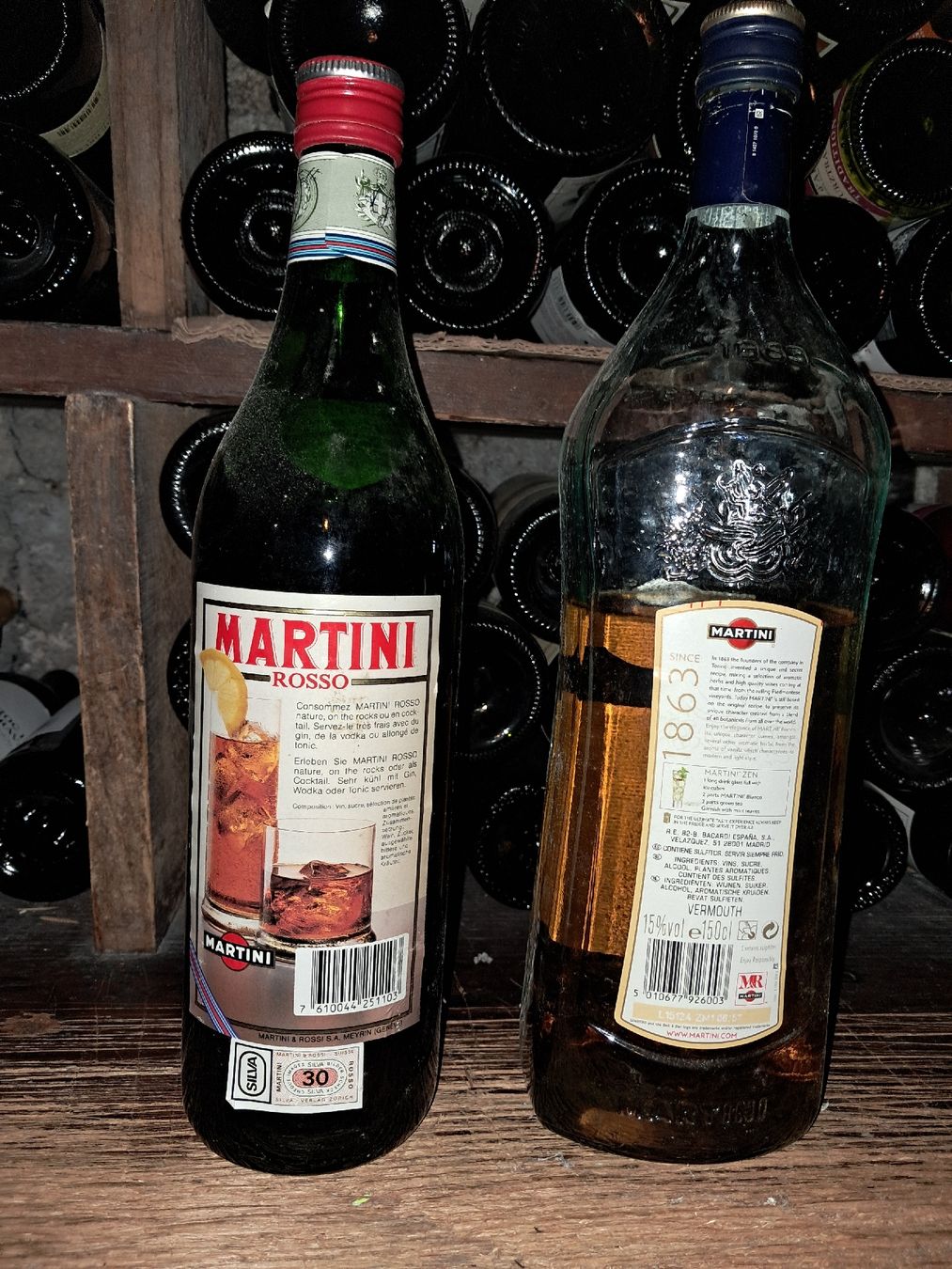 Martini Bevande alcoliche: Lot de 2 martini ouvert – Usato da Le locle venduto da juliensaran 3