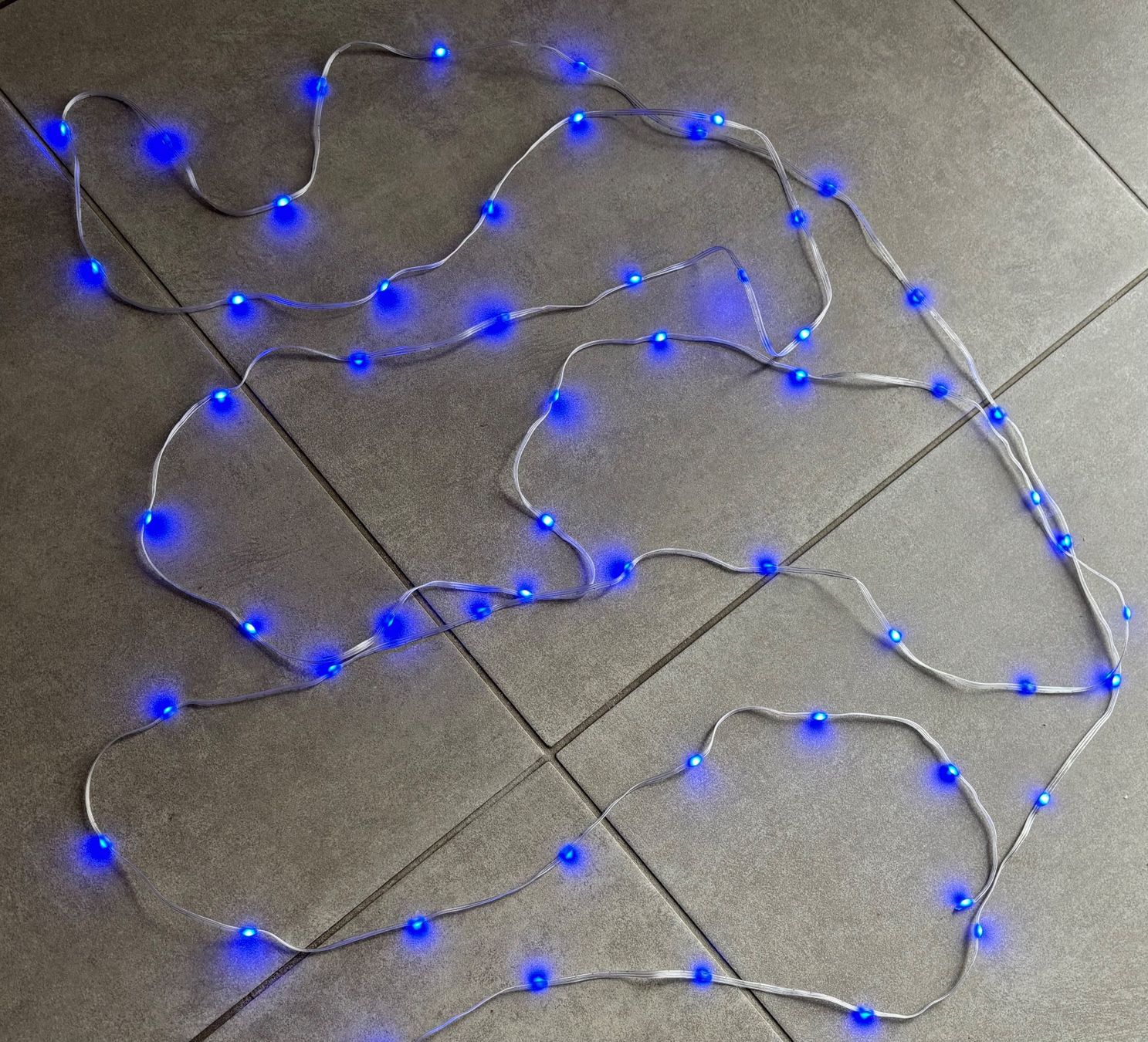 Ghirlande e barre luminose: LED 600 cm multicolore, programmes de couleur et luminosités – Nuovo (secondo la descrizione) da Cudrefin venduto da sdz_trl6 4