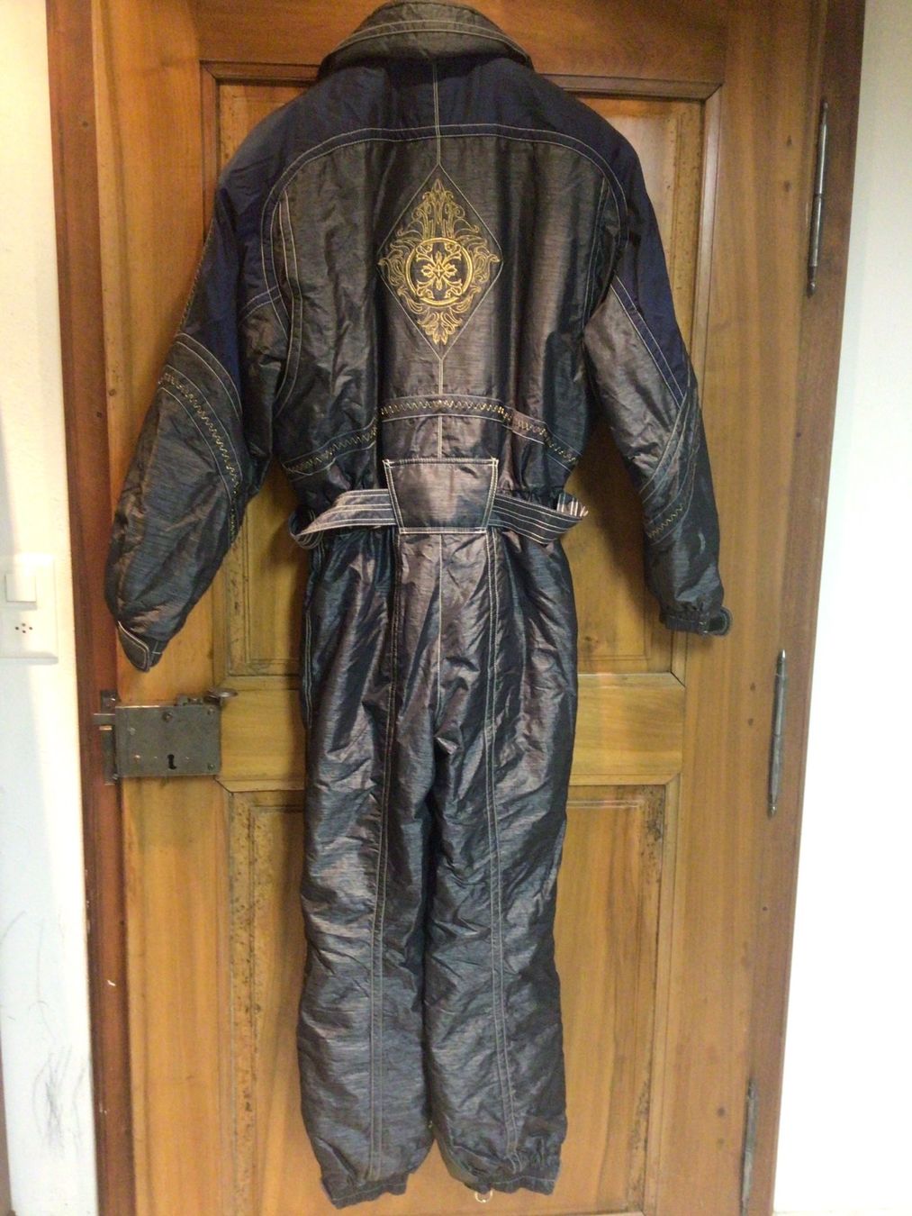 Costumes: Descente Skianzug – D'occasion à Schleinikon par Laegern99 4