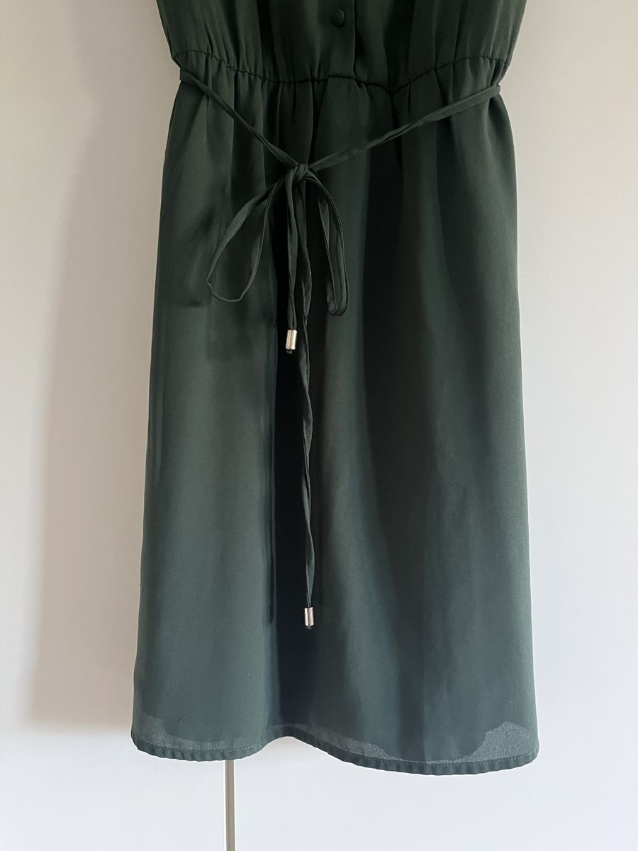 Vestiti: Khakifarbenes Kleid, Grösse 36, about you – Usato da Sursee venduto da abcdxyz 2