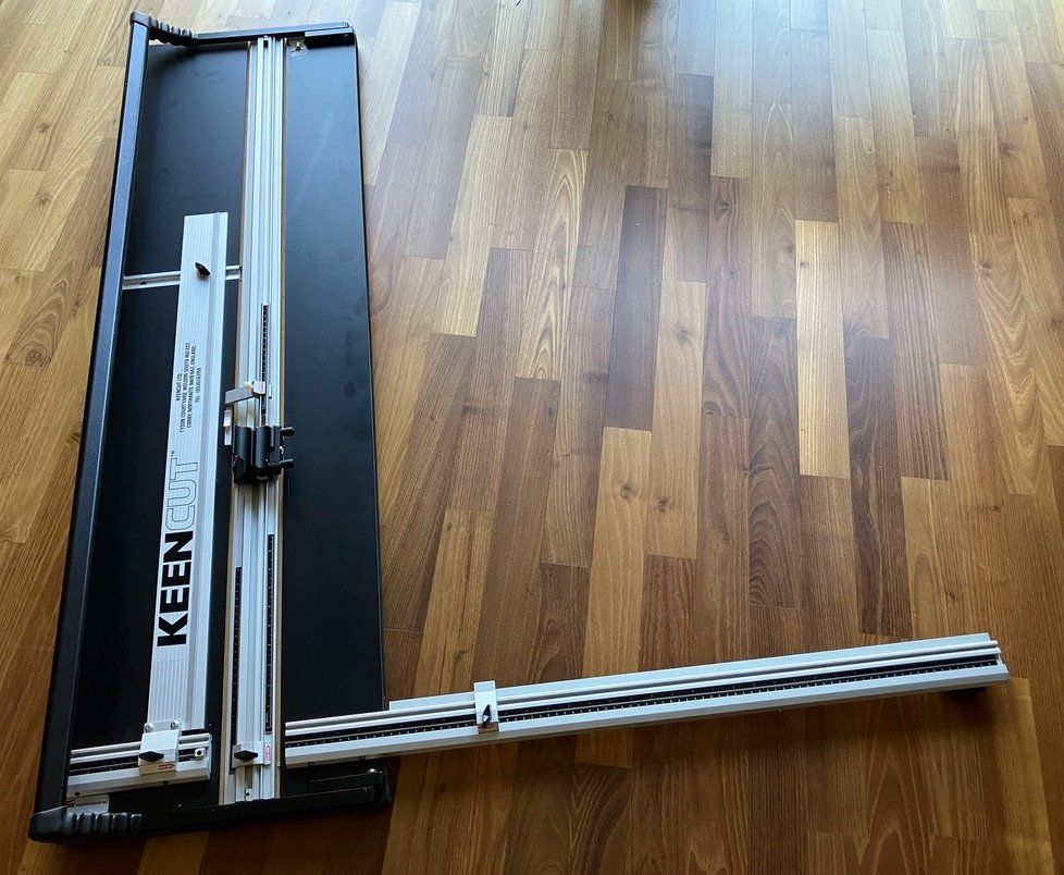 Tutti gli attrezzi: Keencut Ace Passpartout Schneidemachine / Mount Cutter – Usato da Luzern venduto da Ssmith