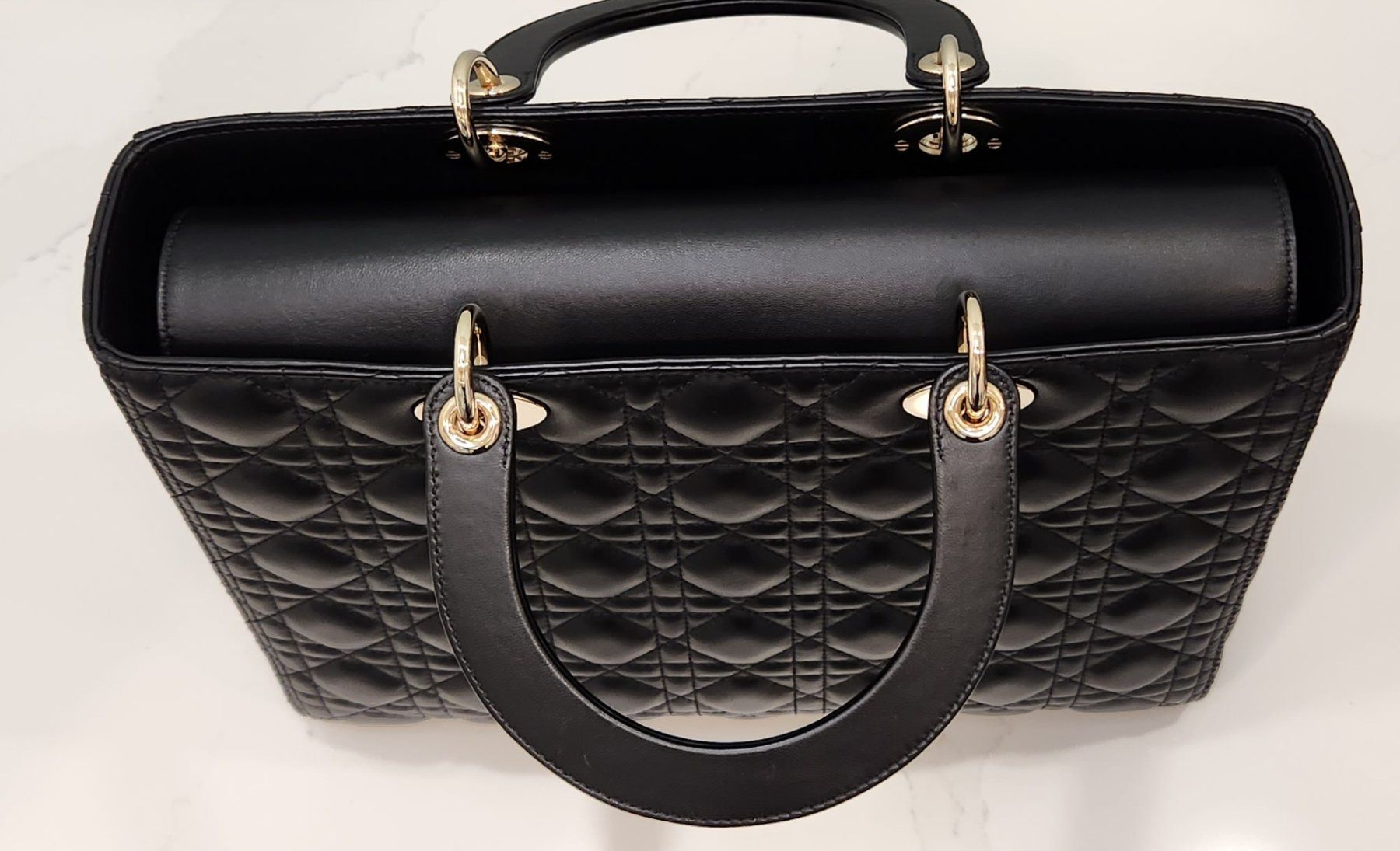 Dior Taschen für Damen: Lady Dior Bag Large Black, Excellent Condition! – Gebraucht aus Schenkon von marc79x 2